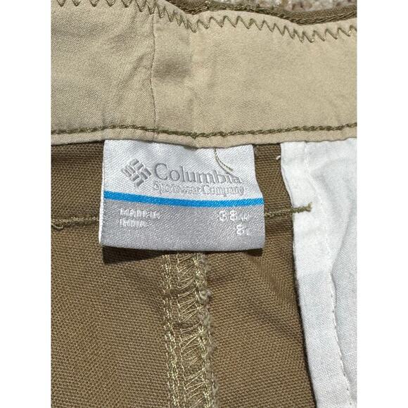 Columbia Mens Shorts, size 38, 8L, Cotton Blend;  Khaki/Tan - Picture 4 of 10